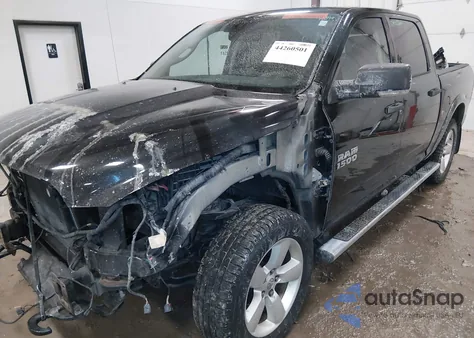 2015 Ram 1500 Outdoorsman z USA, uszkodzony, nr VIN 1C6RR7LT1FS726238